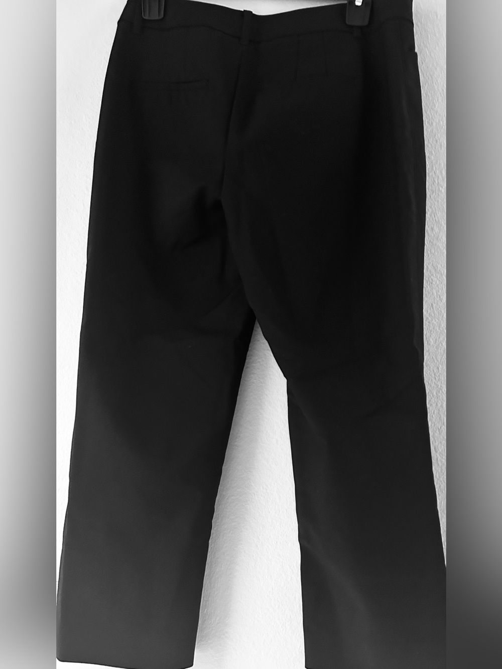 White House Black Market Black Cropped Women's Dress Pants